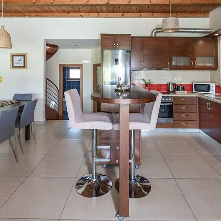 Lemonia Villa